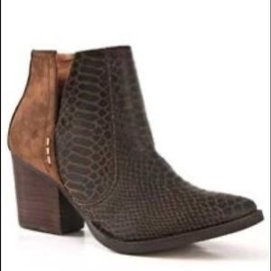 Laura Marano by Not Rated Booties 7.5